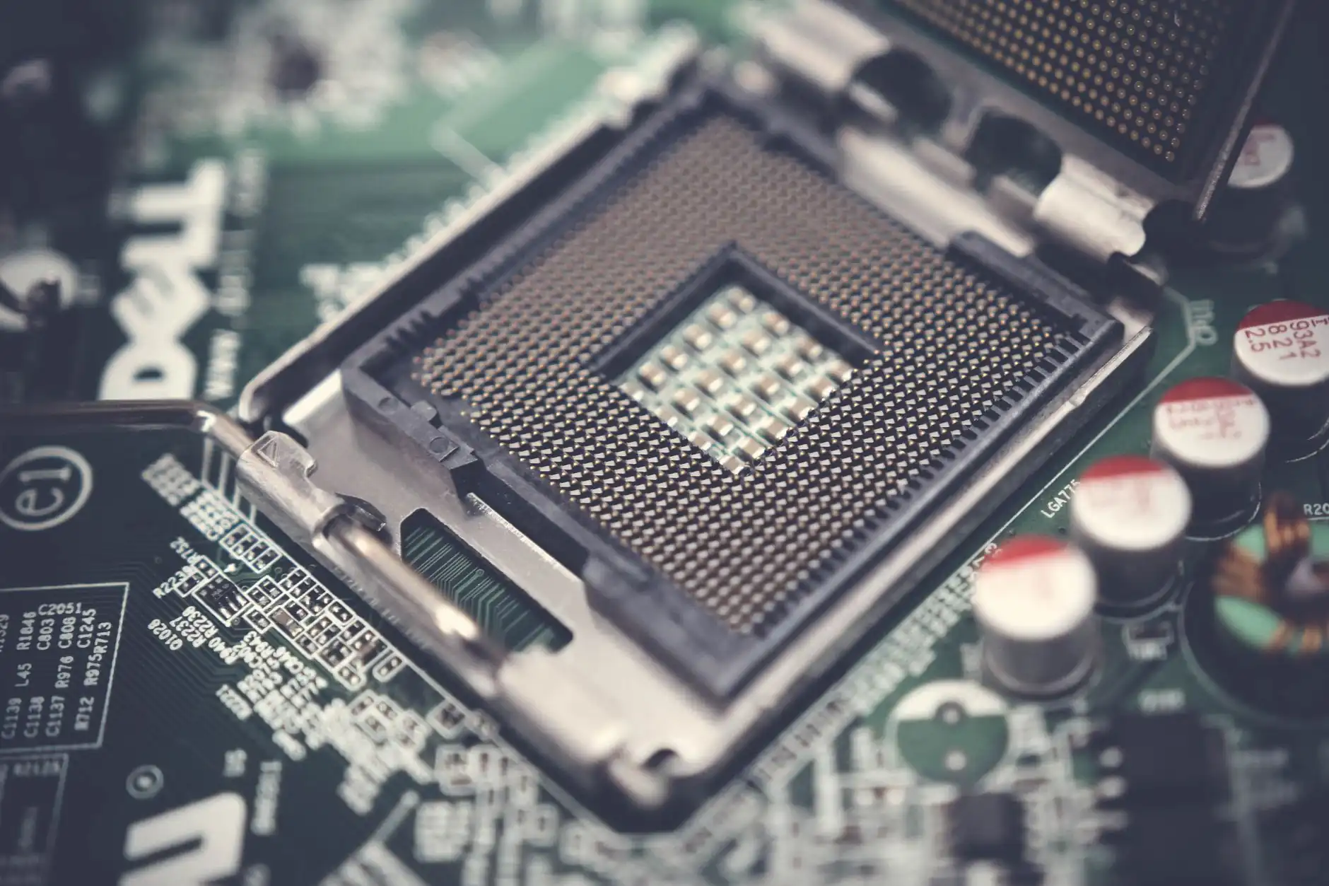PVC排水管与PPR热水管性能对比及工程选型指南